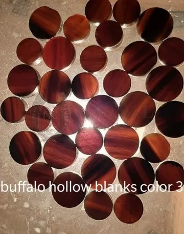 Hollow Horn Button Blanks Color 3, item 163